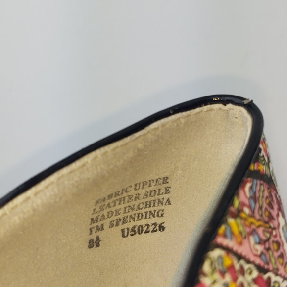 Unlisted by Kenneth Cole Paisley Peep Toe Heel 8.5 - Picture 7 of 7